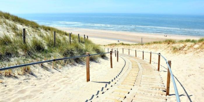 אגמונד אן זי Beach House Met Parkeerplaats In Het Centrum מראה חיצוני תמונה